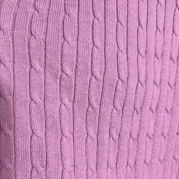 Kim Rogers - LP - Lavender Cable Stitch, VNeck- Pull-Over Light Weight Sweater - Picture 5 of 7